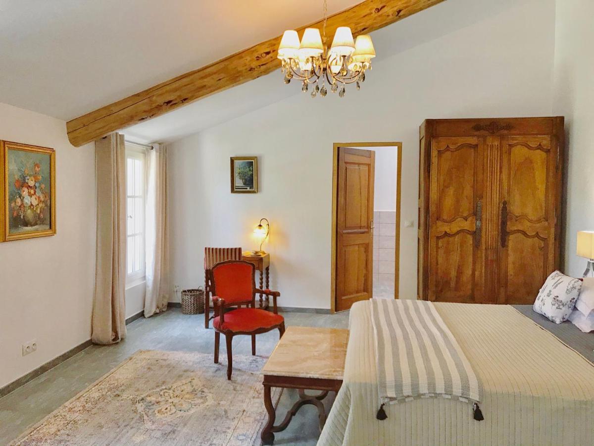 Domaine De La Brave Bed & Breakfast Pernes-les-Fontaines Bagian luar foto