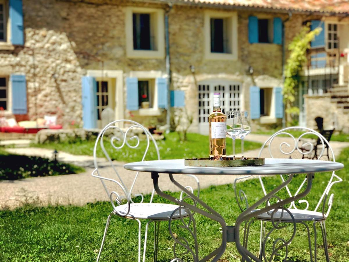 Domaine De La Brave Bed & Breakfast Pernes-les-Fontaines Bagian luar foto