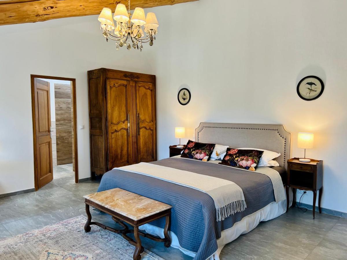 Domaine De La Brave Bed & Breakfast Pernes-les-Fontaines Bagian luar foto
