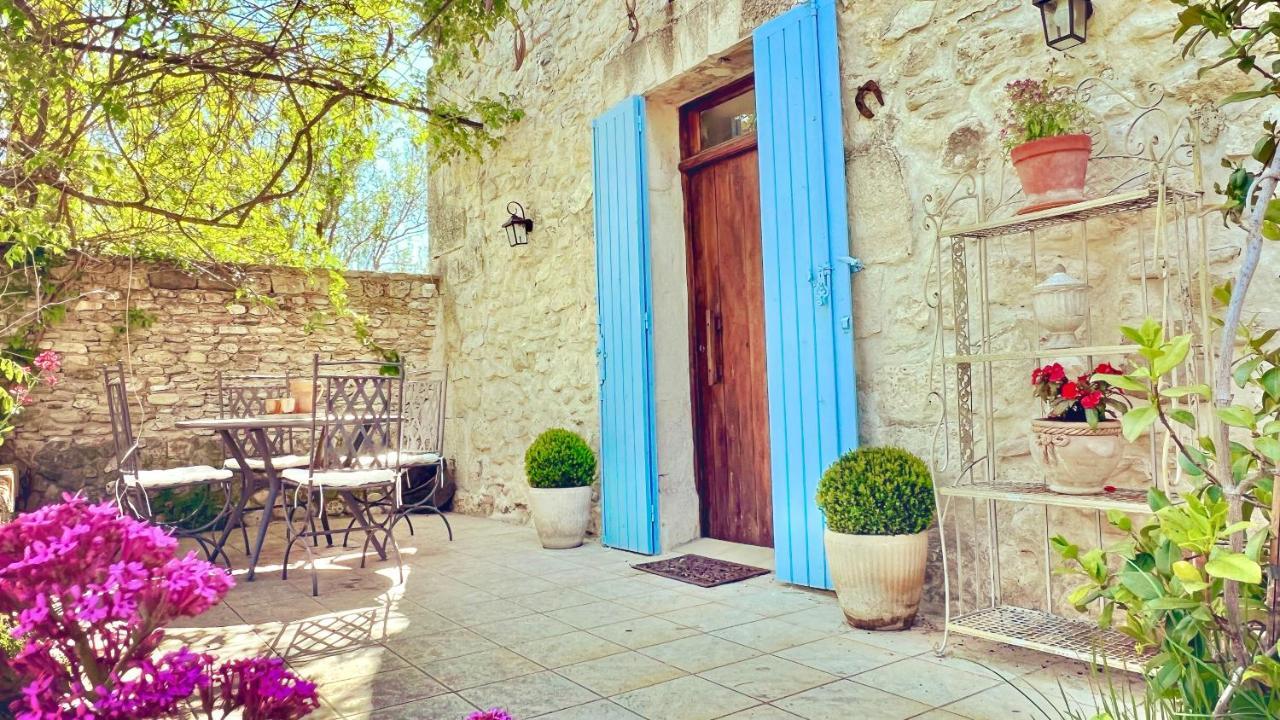 Domaine De La Brave Bed & Breakfast Pernes-les-Fontaines Bagian luar foto