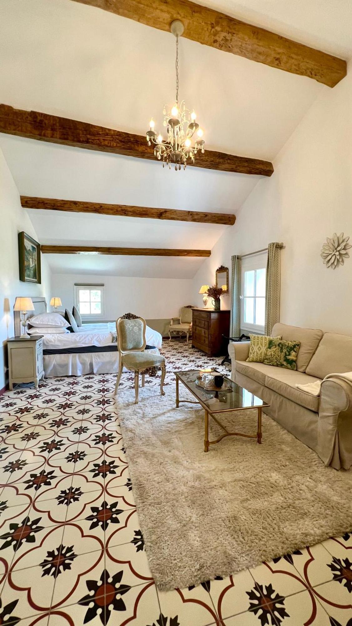 Domaine De La Brave Bed & Breakfast Pernes-les-Fontaines Ruang foto