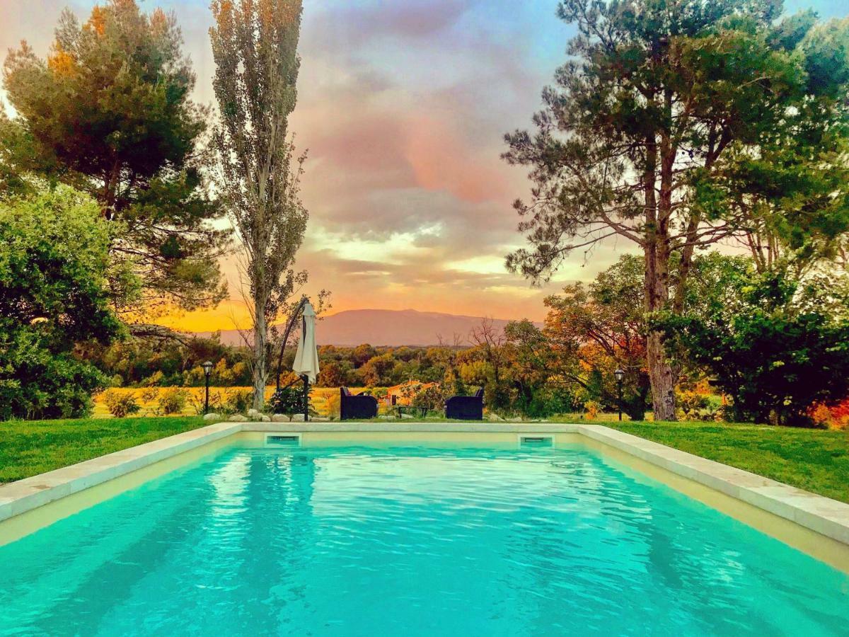 Domaine De La Brave Bed & Breakfast Pernes-les-Fontaines Bagian luar foto